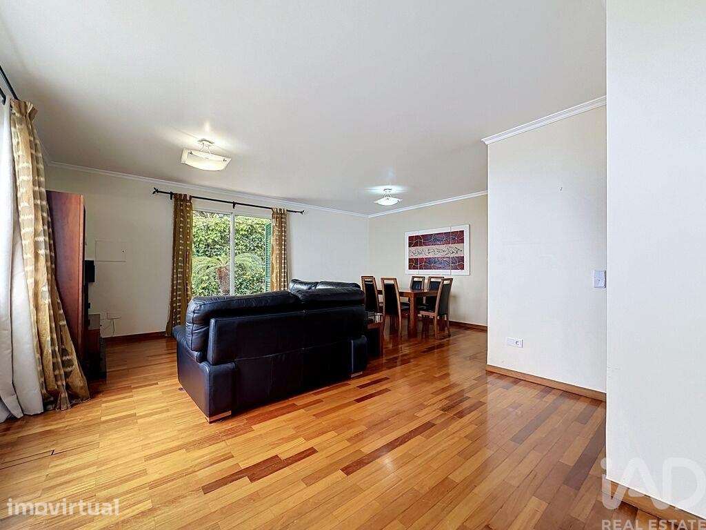 Moradia geminada T3 em Funchal (Santa Maria Maior) de 263 m2 - Grande imagem: 3/40