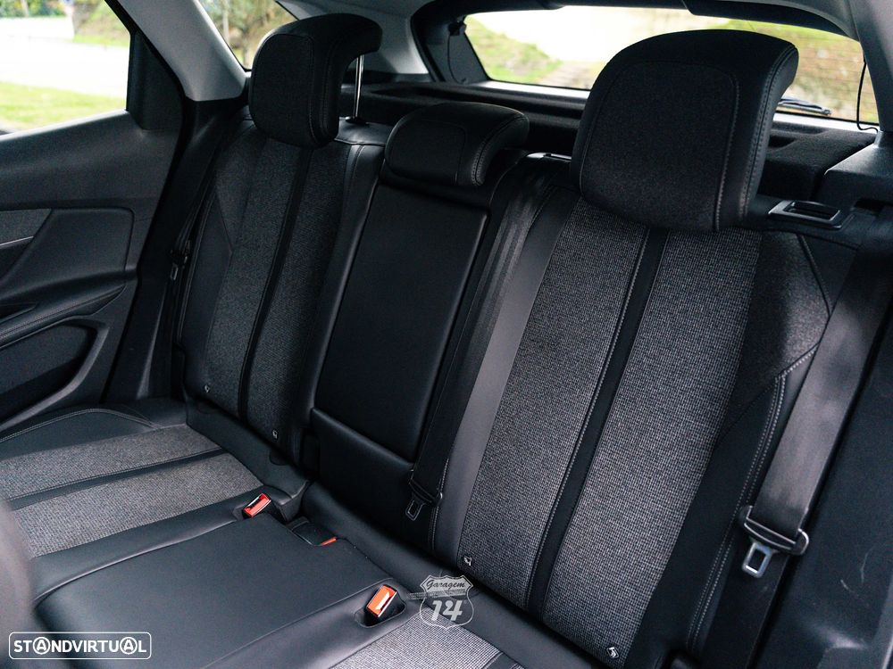 Peugeot 3008 1.2 PureTech Allure Grip Control - 13