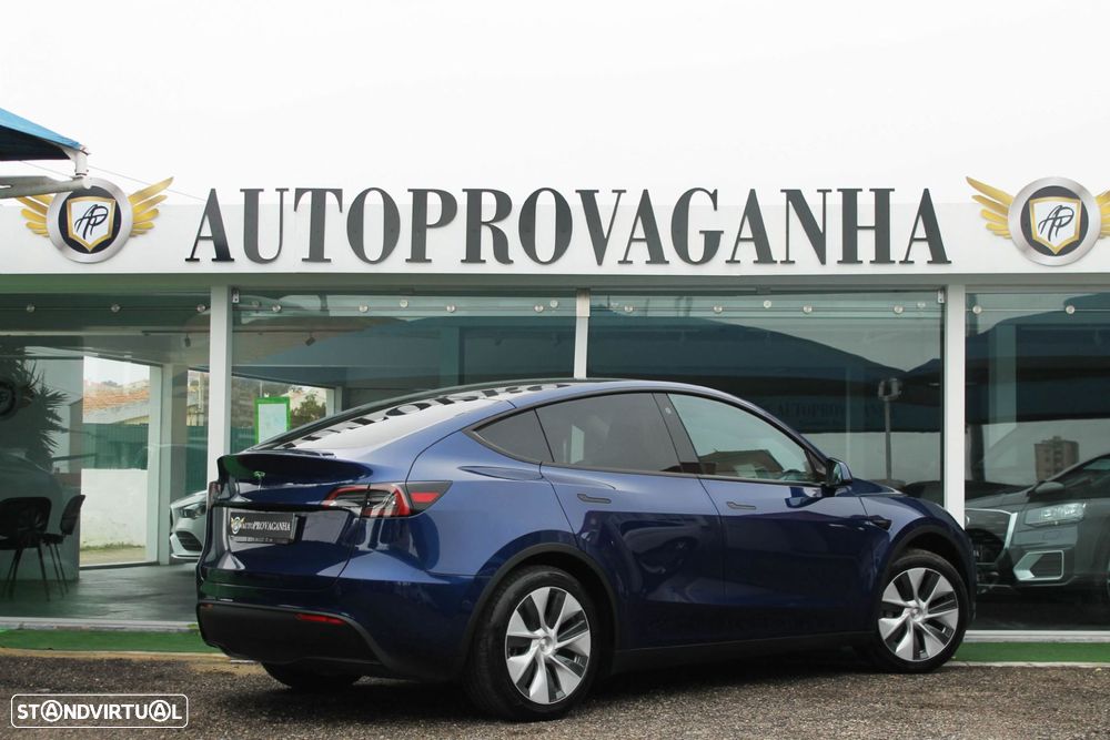 Tesla Model Y Tração Traseira - 36