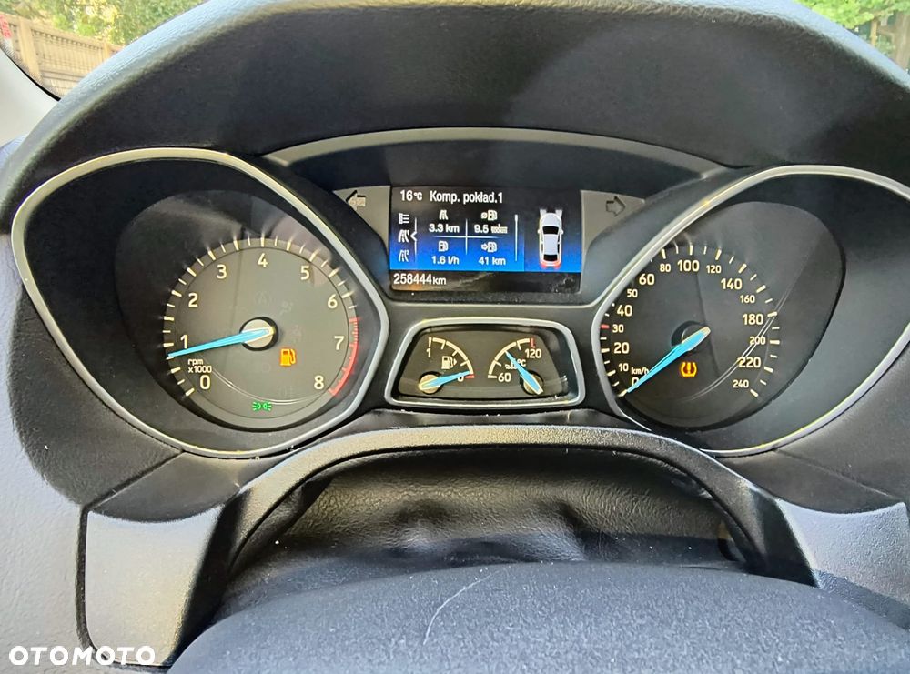 Ford Focus 1.5 EcoBoost SYNC Edition ASS - 11