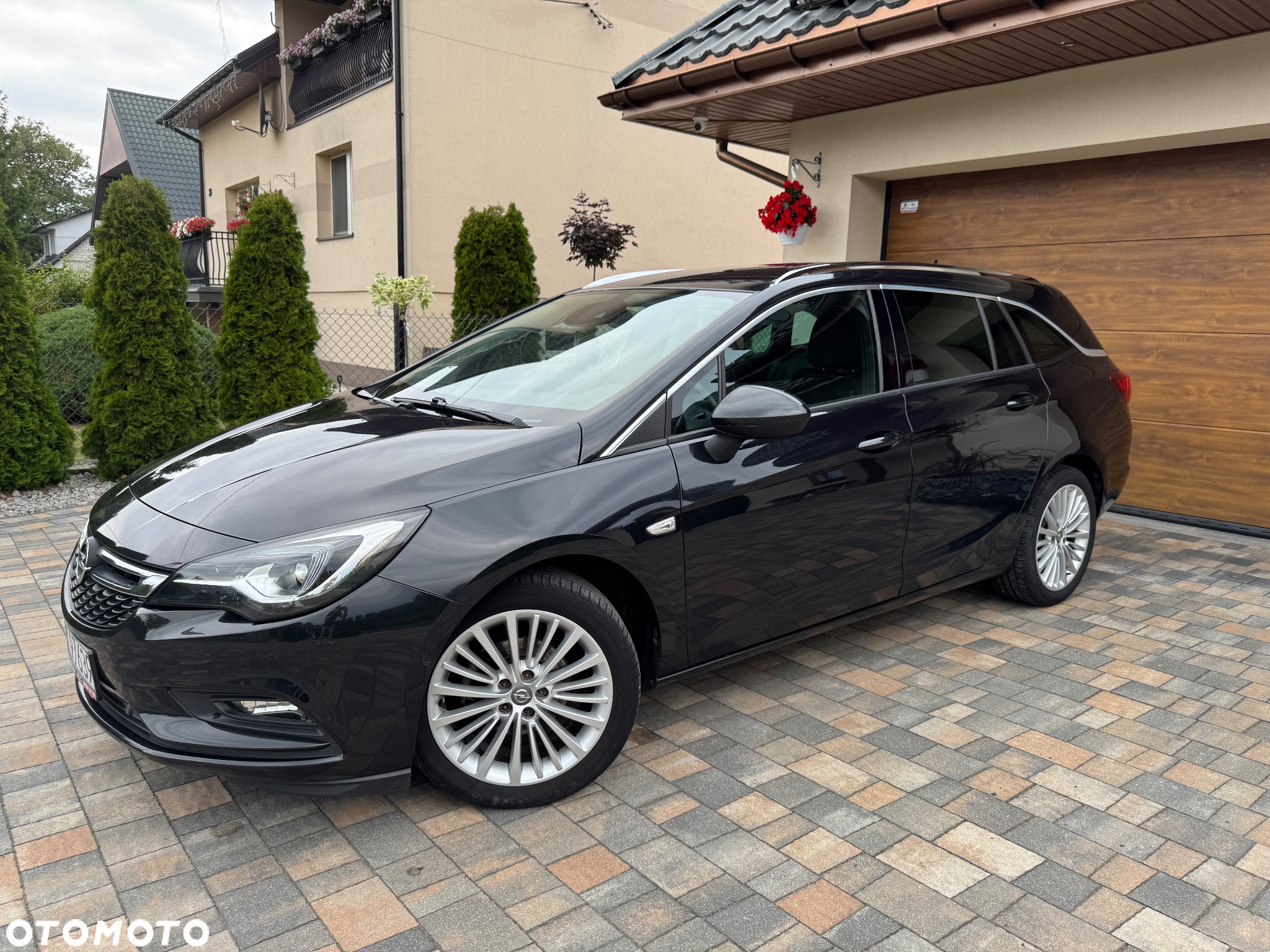 Opel Astra 1.4 Turbo Start/Stop Sports Tourer Innovation - 36
