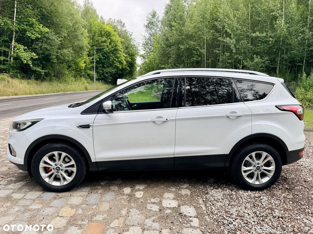 Ford Kuga 2.0 TDCi 2x4 Titanium - 13