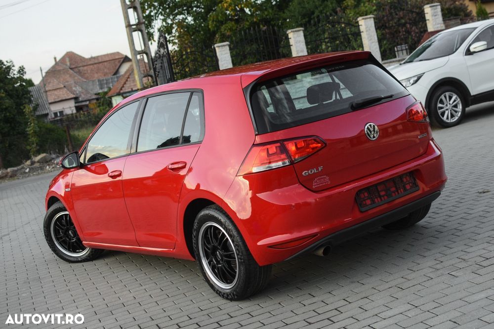 Volkswagen Golf 1.6 TDI (BlueMotion Technology) Comfortline - 4