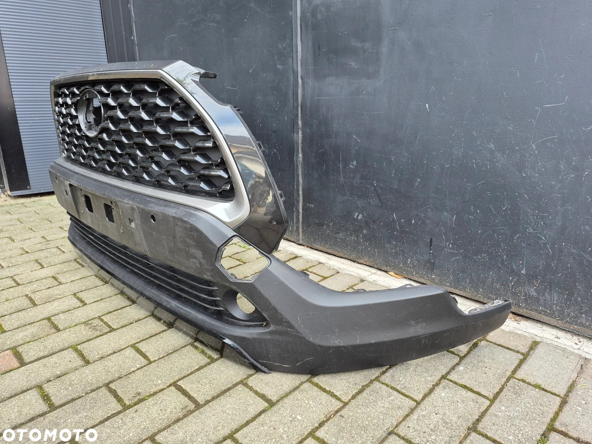Toyota Corolla Cross 22- Zderzak przód przedni PDC oryginalny - 4