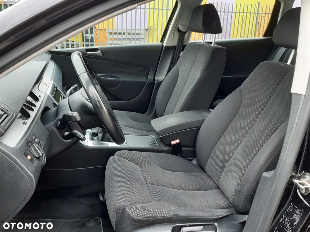 Volkswagen Passat Variant - 10