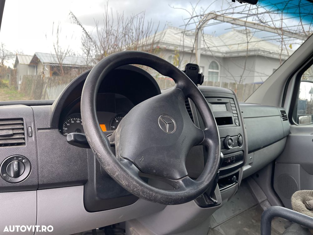 Mercedes-Benz Sprinter - 3