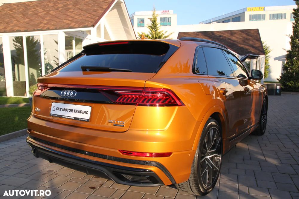 Audi Q8 - 3