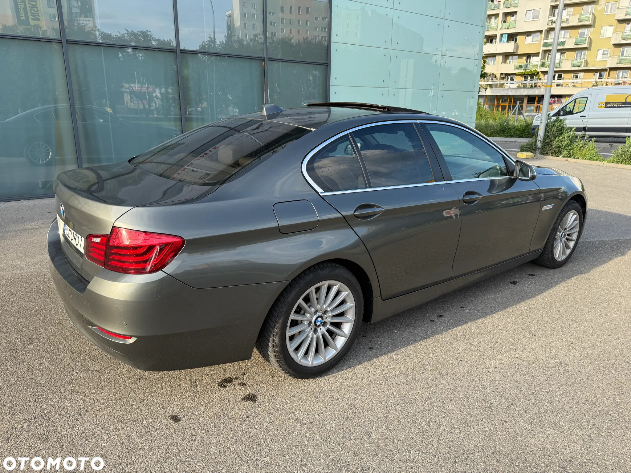 BMW Seria 5 518d - 8