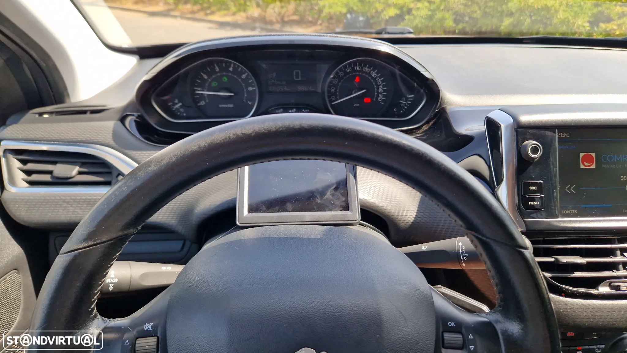 Peugeot 208 1.2 PureTech Style - 15