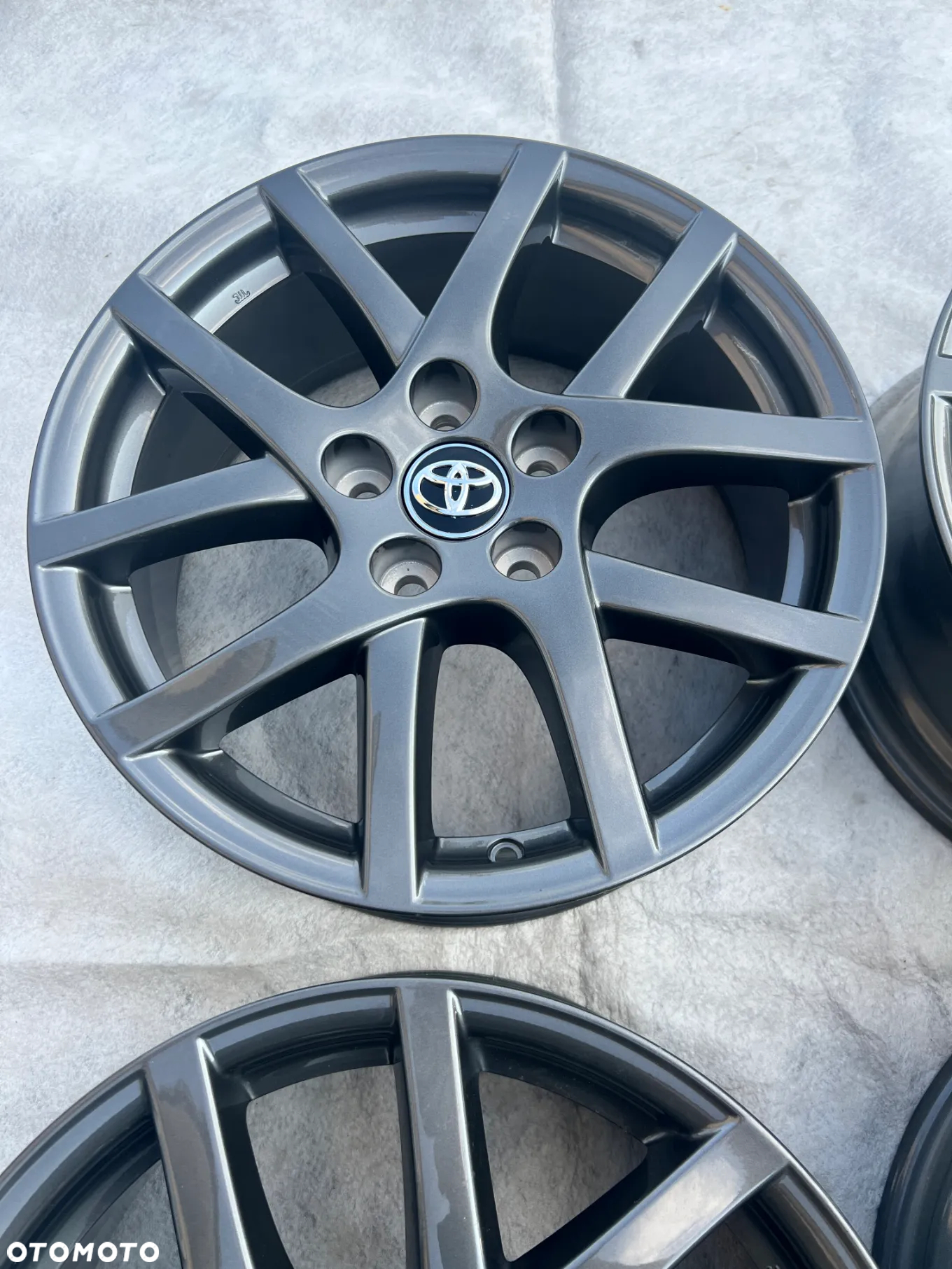 Nowe Felgi Toyta Corolla Avensis, Yaris Cross 17'' 5x114.3 - 5