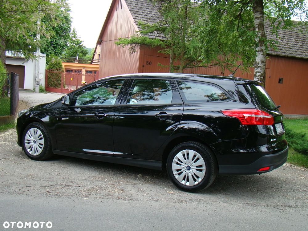 Ford Focus 1.0 EcoBoost Trend - 11
