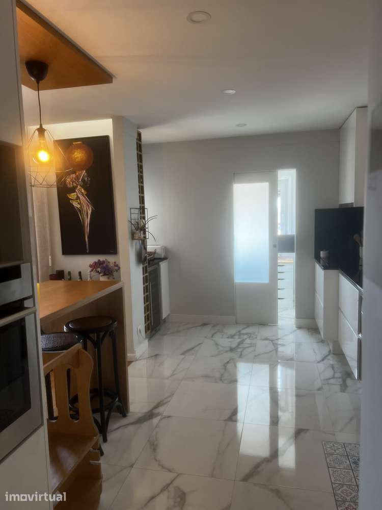 Apartamento T3 + Escritório - Matosinhos (Rua Álvaro Castelões) - Grande imagem: 4/39