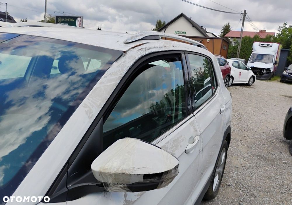 Volkswagen T-Cross - 26