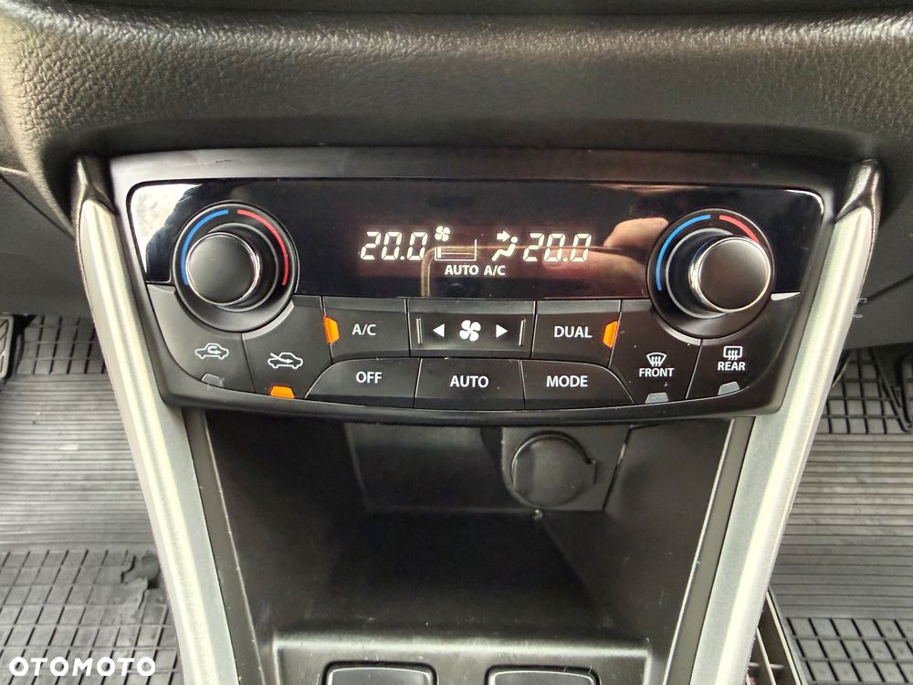 Suzuki SX4 S-Cross 1.6 DDiS 4x4 Comfort+ - 29
