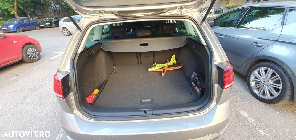 Volkswagen Golf 2.0 TDI DSG Highline - 8