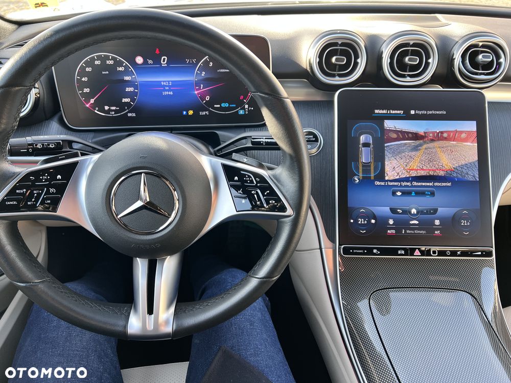 Mercedes-Benz Klasa C 200 4Matic 9G-TRONIC - 12