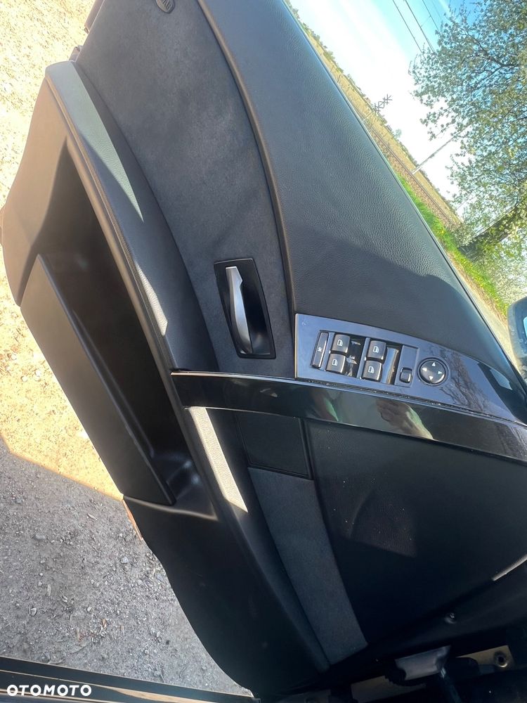BMW Seria 5 - 12
