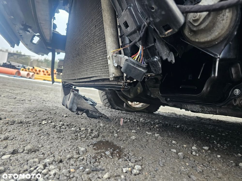 Volkswagen Passat 2.0 TDI SCR DSG Highline - 22