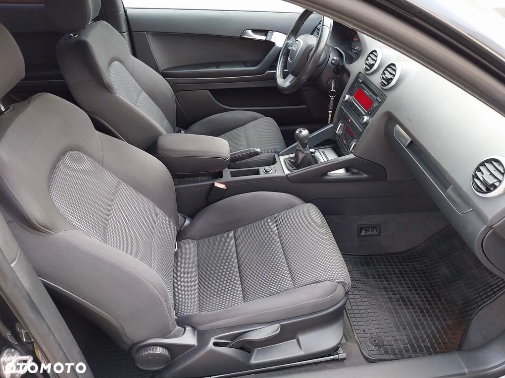 Audi A3 3-drzwiowe 1.6 Prime Line - 8