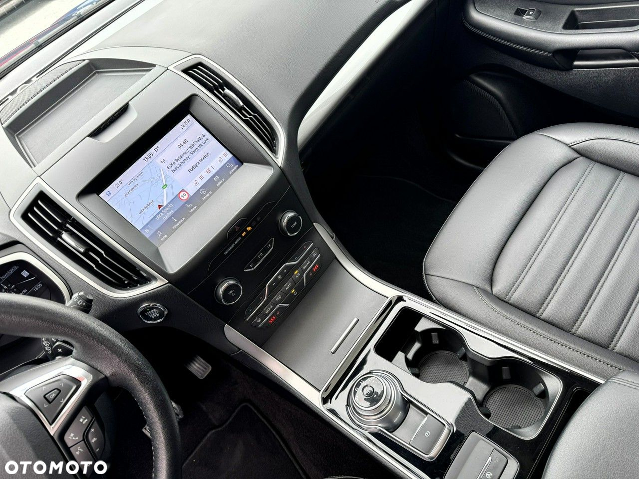 Ford Edge - 21