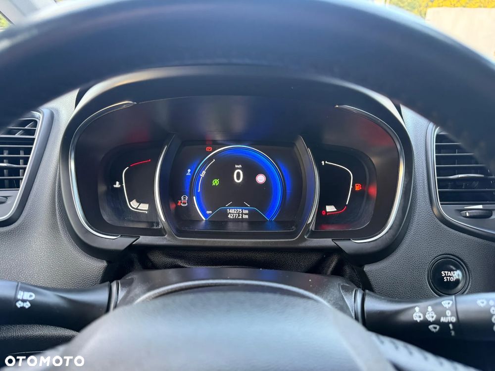 Renault Scenic - 21