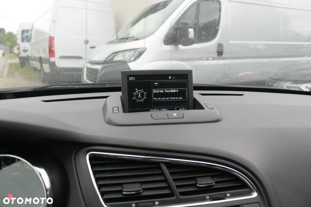 Peugeot 5008 - 15
