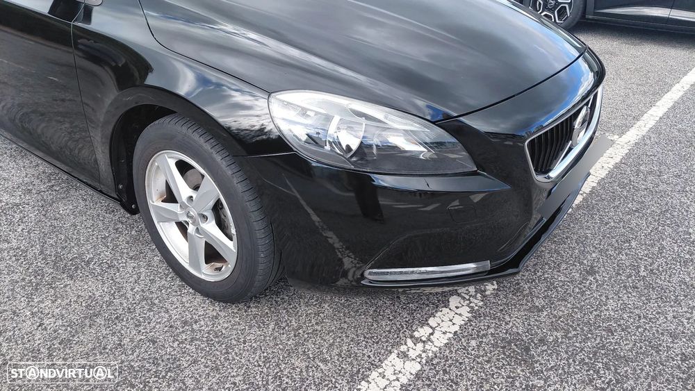 Volvo V40 2.0 D2 Kinetic - 4