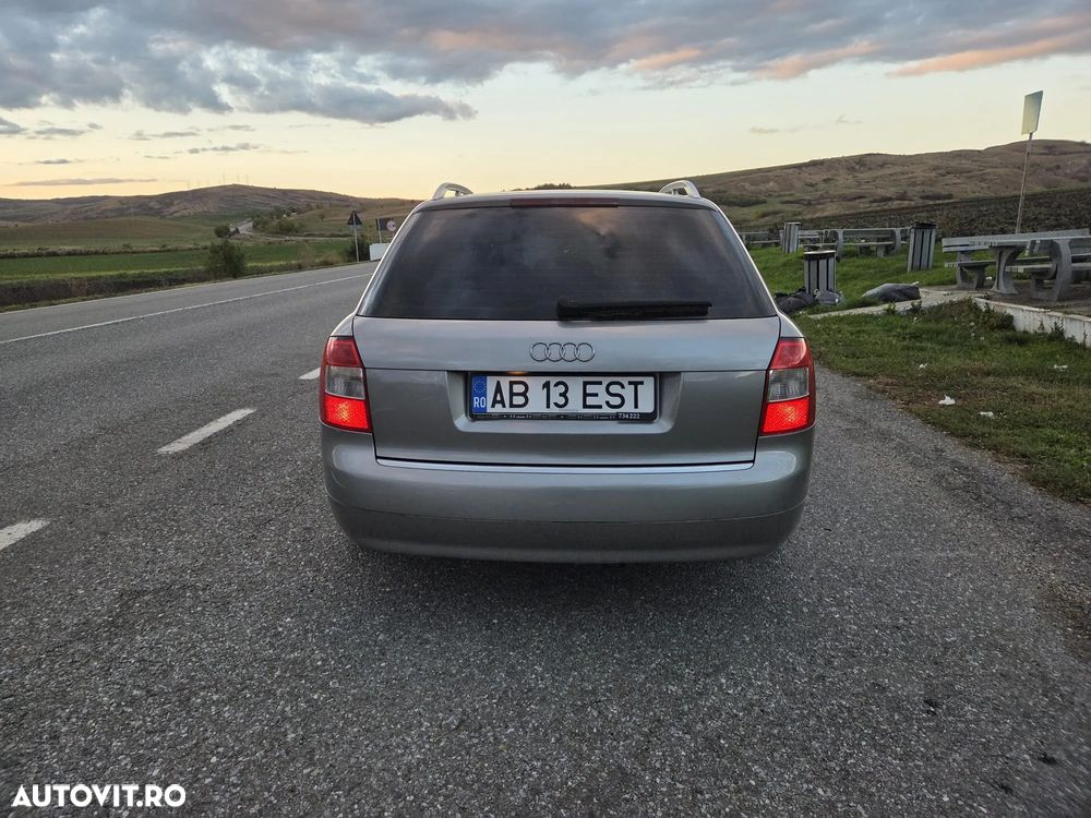 Audi A4 1.9 TDI Avant - 4