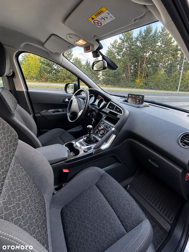 Peugeot 3008 1.6 HDi Style - 17