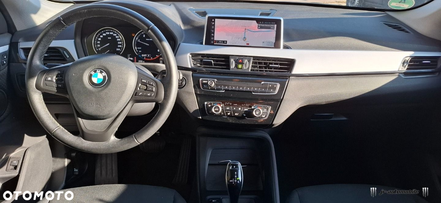 BMW X1 sDrive18d Advantage - 11