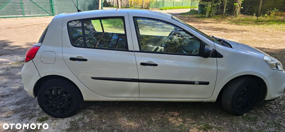 Renault Clio 1.2 16V Life - 2