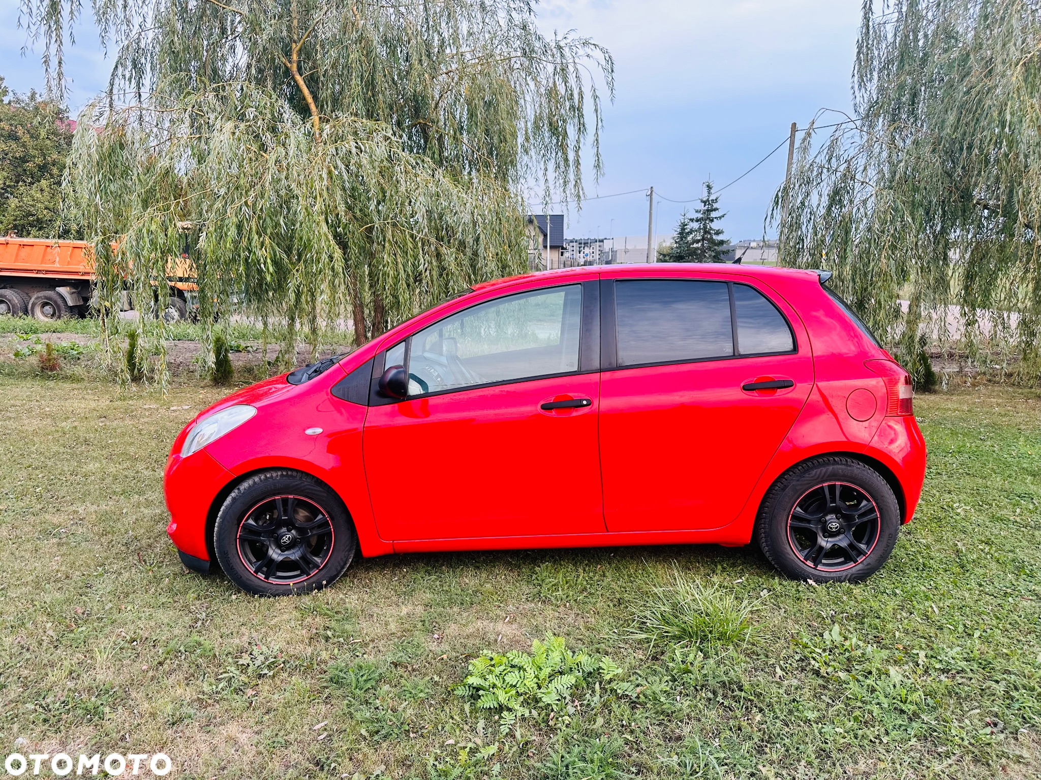 Toyota Yaris 1.3 VVT-i Executive - 3