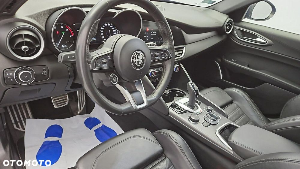 Alfa Romeo Giulia 2.0 Turbo Veloce Q4 - 9