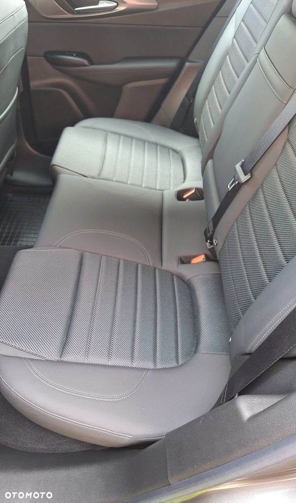 Alfa Romeo Tonale 1.5 T4 GSE mHEV Sprint DCT - 9