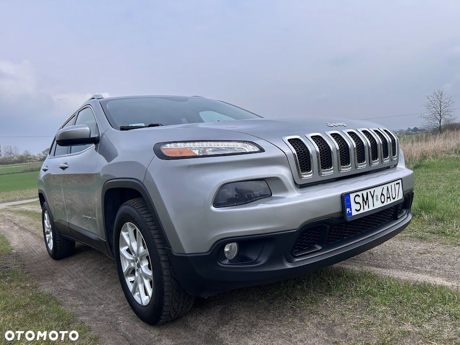 Jeep Cherokee - 5