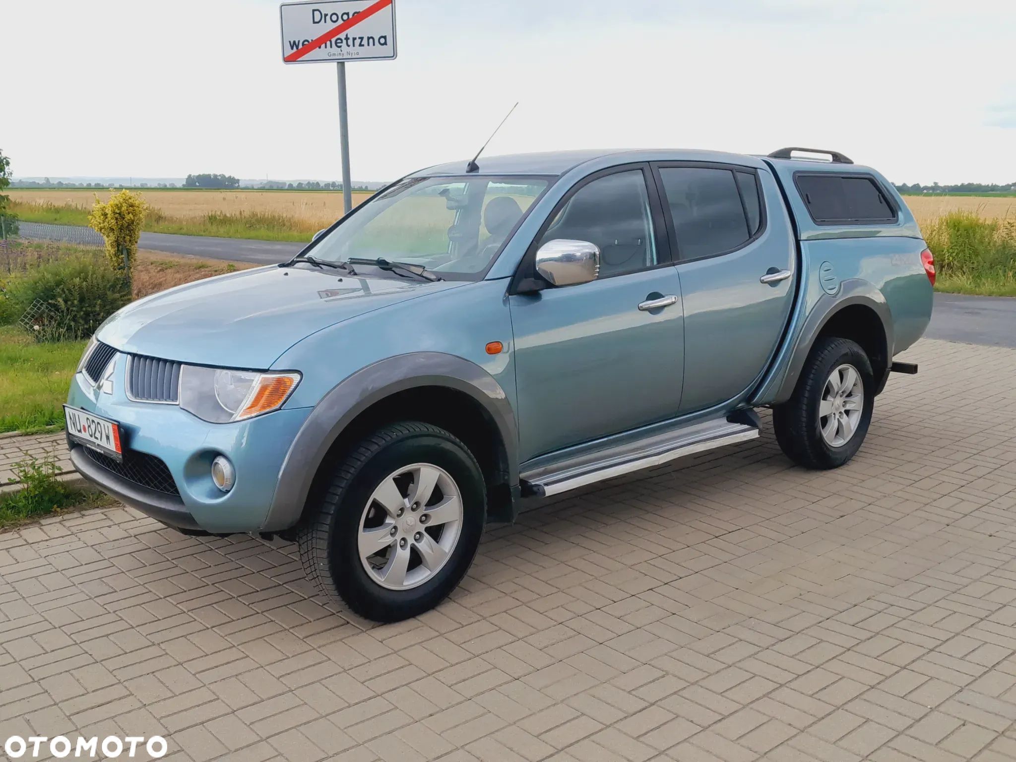 Mitsubishi L200 Pick Up 4x4 Intense Double Cab - 1