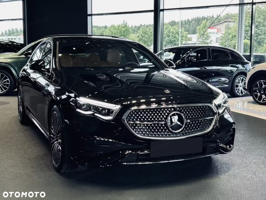 Mercedes-Benz Klasa E 220 d mHEV 4-Matic AMG 9G-Tronic - 4