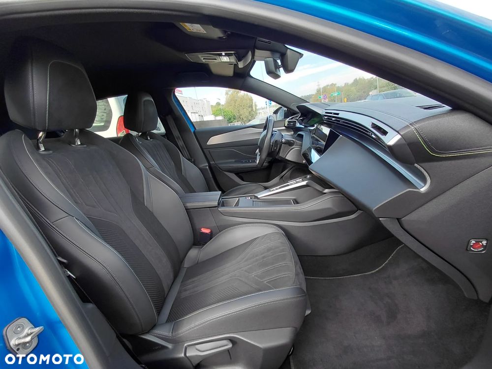 Peugeot 308 1.2 PureTech GT S&S EAT8 - 18