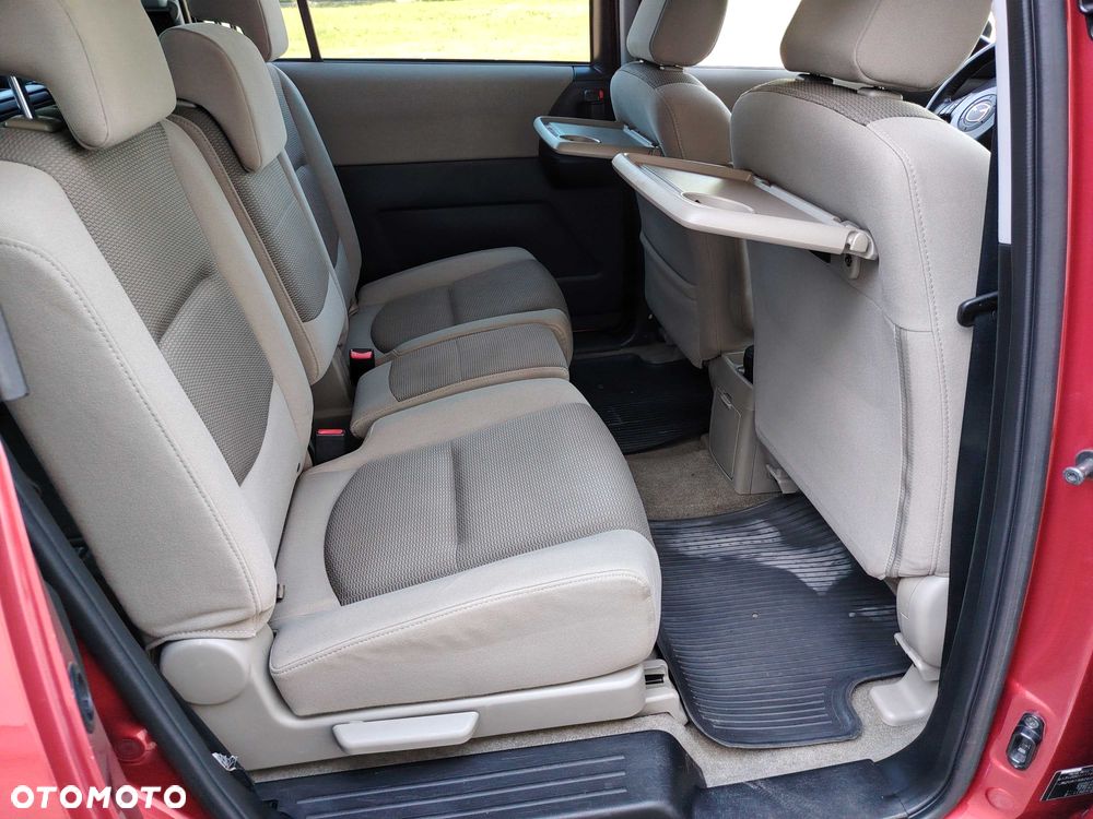 Mazda 5 - 7
