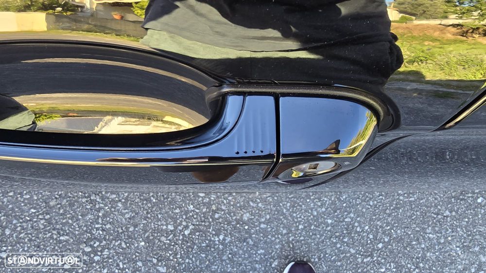 BMW 318 d M Sport - 17