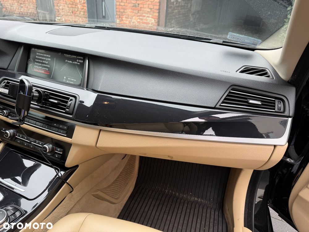 BMW Seria 5 520d - 17
