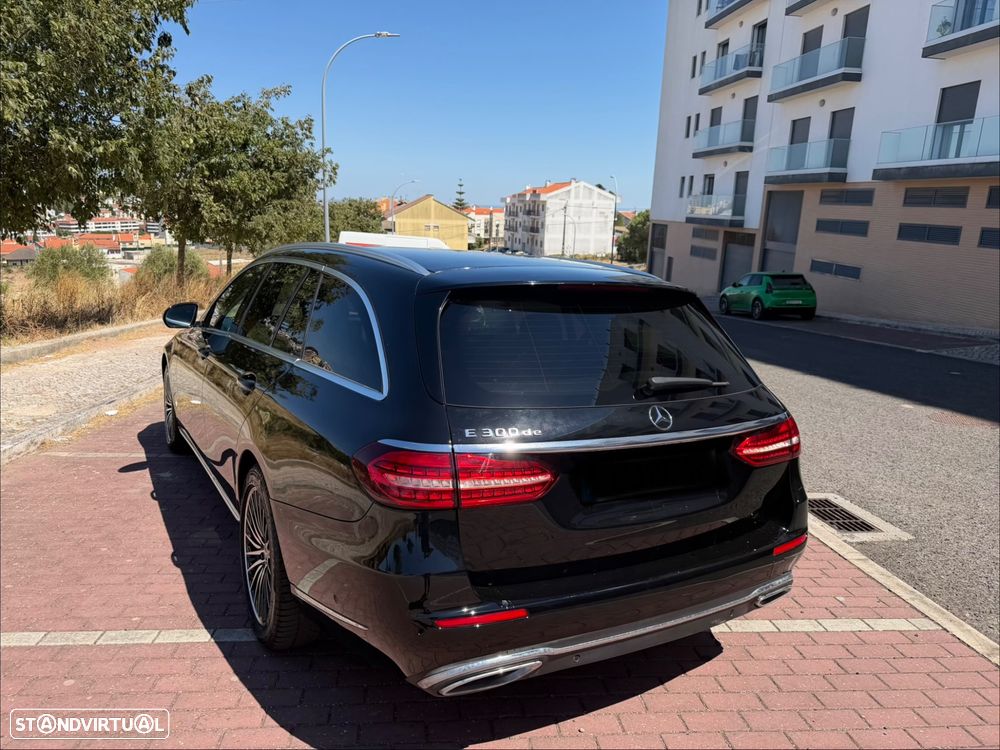 Mercedes-Benz E 300 - 12