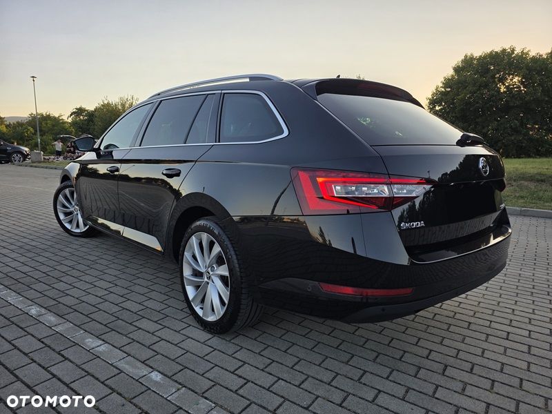 Skoda Superb 1.6 TDI Ambition DSG - 4