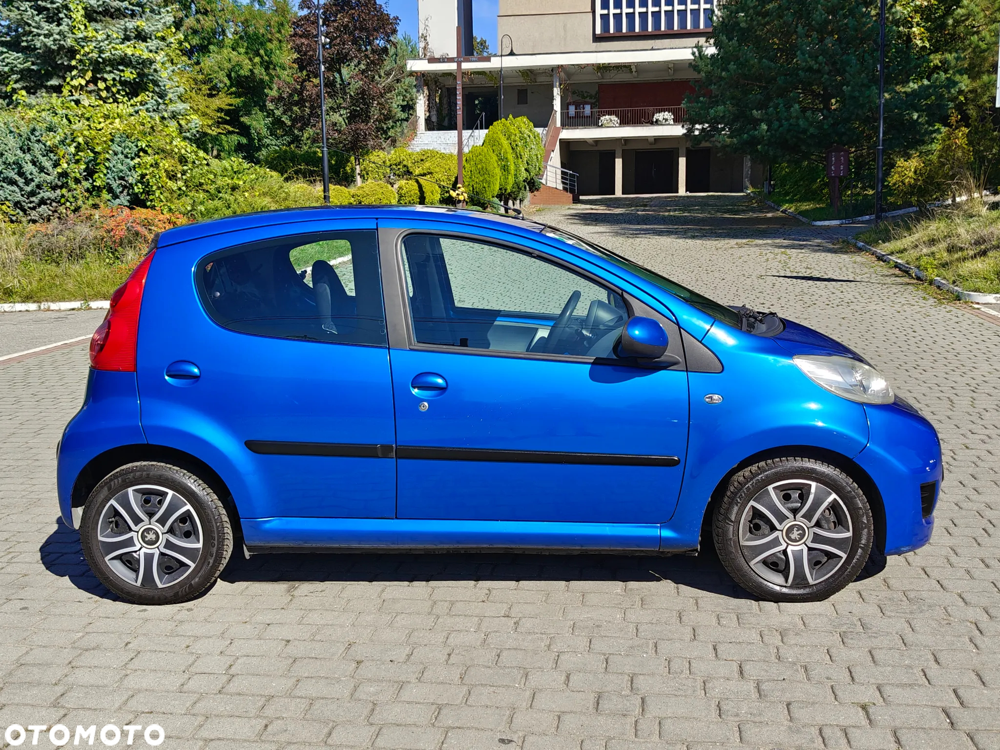 Peugeot 107 1.4 HDI Trendy - 12
