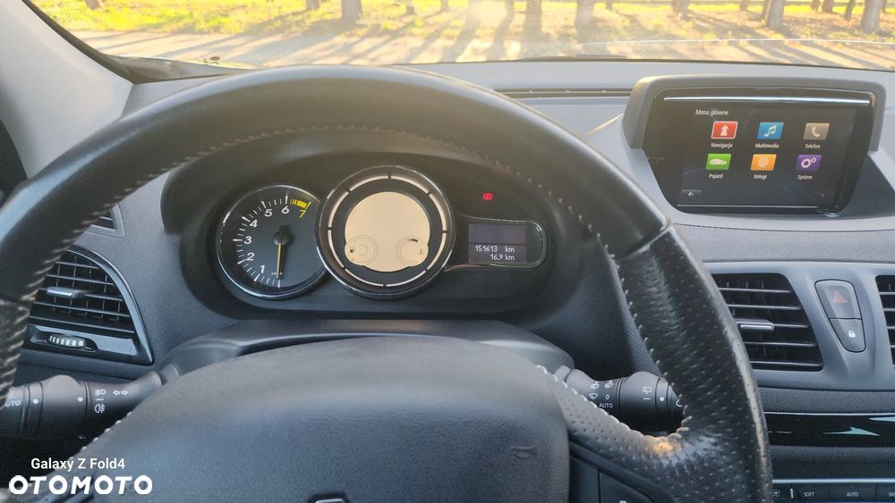 Renault Megane ENERGY TCe 130 BOSE EDITION - 20