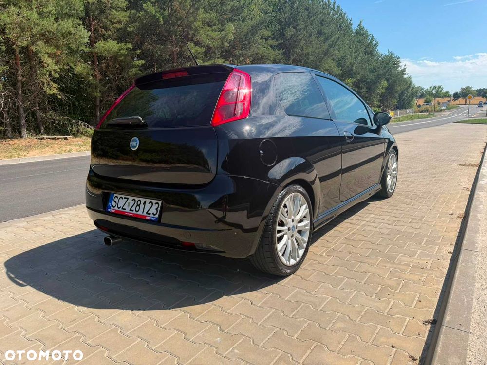 Fiat Grande Punto - 3