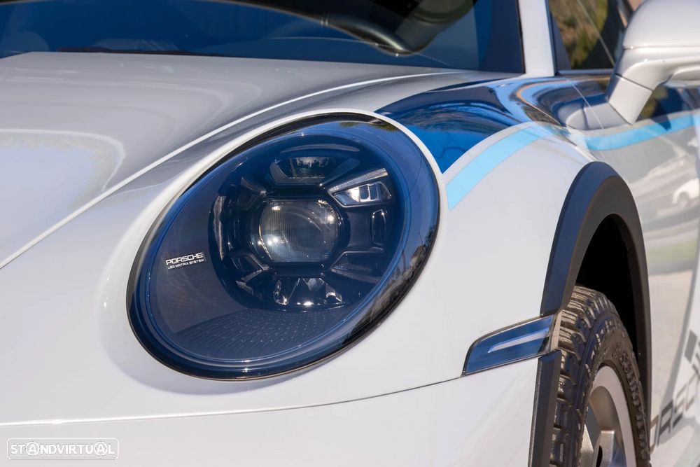 Porsche 911 (992) - 10