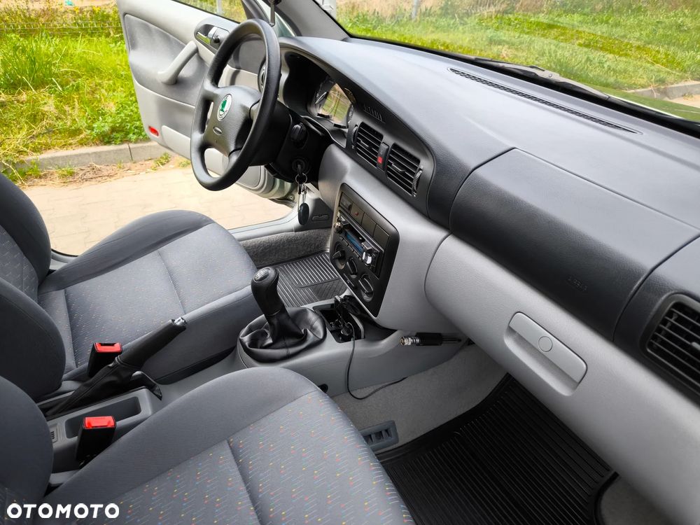 Skoda Octavia 1.4 Classic - 5