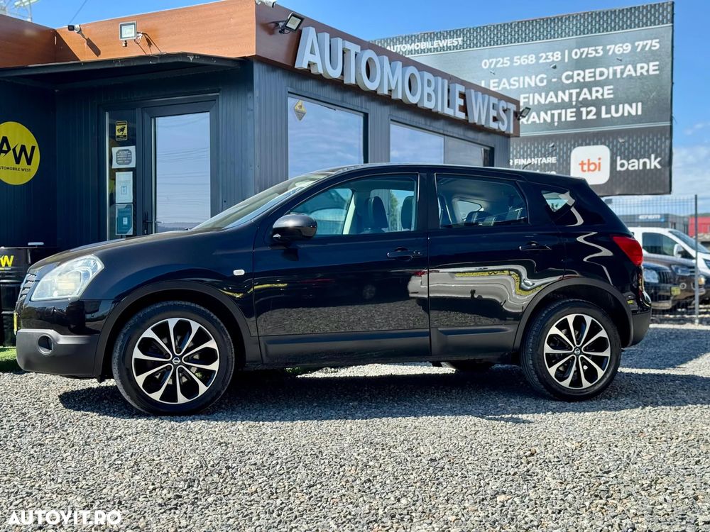 Nissan Qashqai 2.0 DCI 4 x 4 DPF Aut tekna - 11