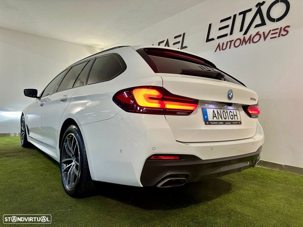 BMW 520 e Pack M - 8